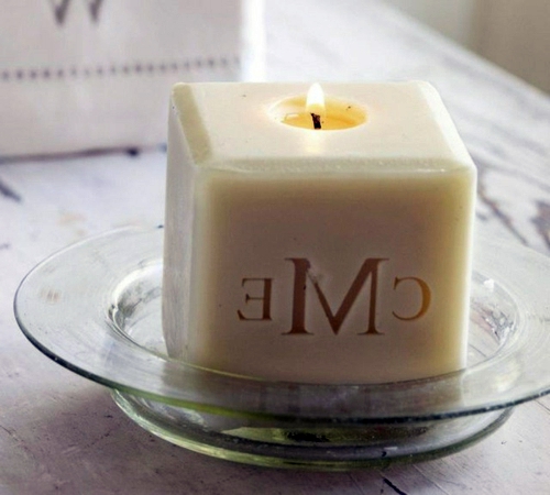 Warm and cozy home accessories for the autumn