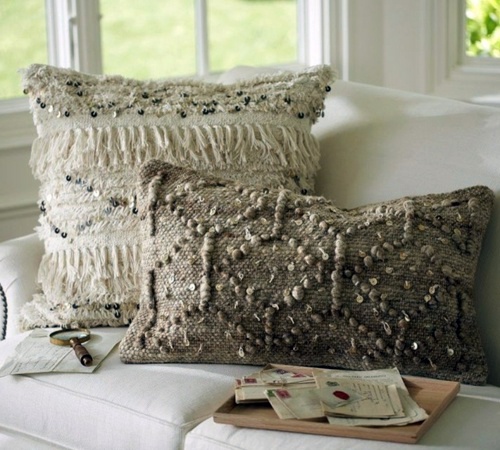 Warm and cozy home accessories for the autumn