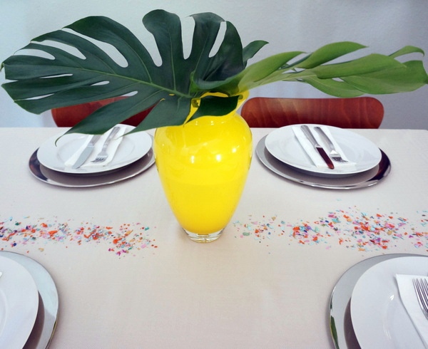 Stylish decorating ideas for your table, which you can use at your next party at home
