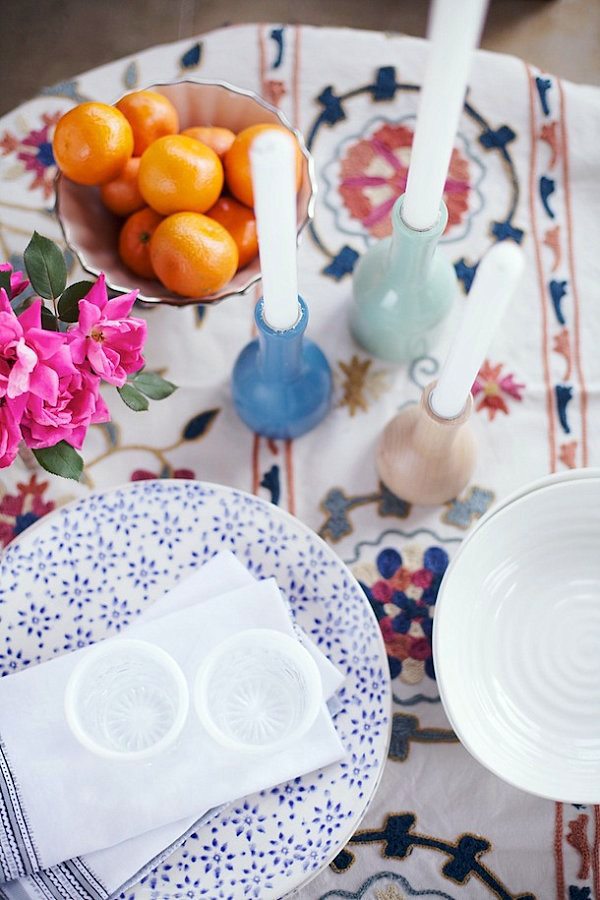 Stylish decorating ideas for your table, which you can use at your next party at home