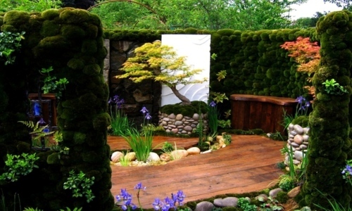 Enjoy the beautiful scenery on the State Garden Show in Australia