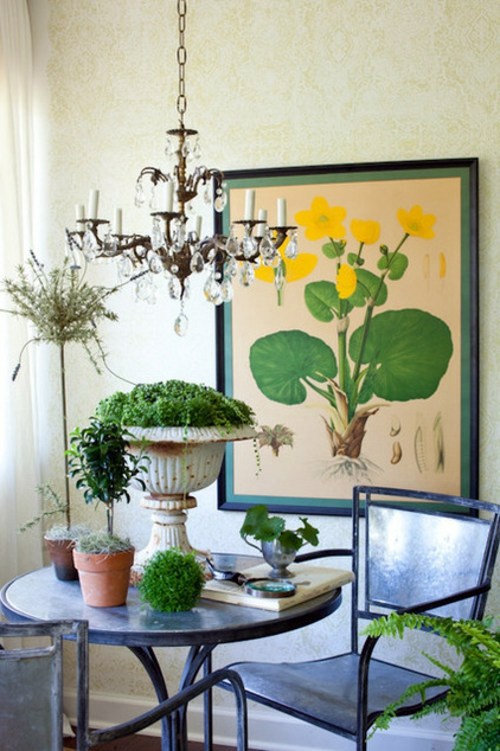 The Houseplant bob creates green accents at home