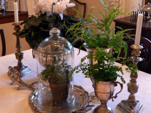 Vintage silver decoration at home - giving the home a charm from the old world
