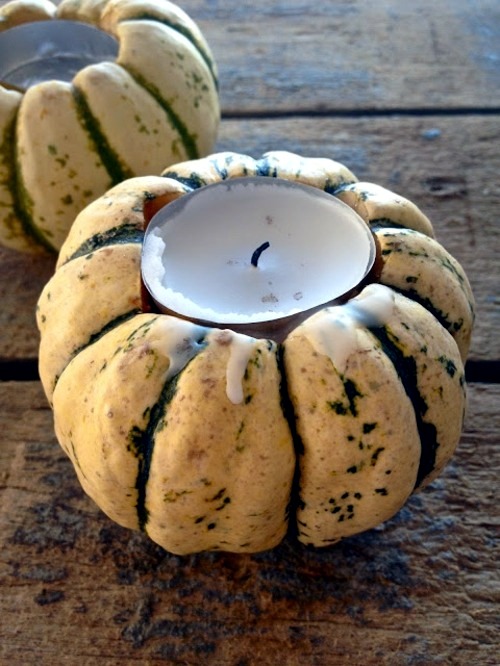 Make original decoration candles and lanterns themselves