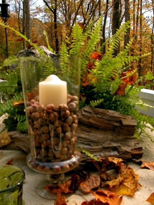 Make original decoration candles and lanterns themselves