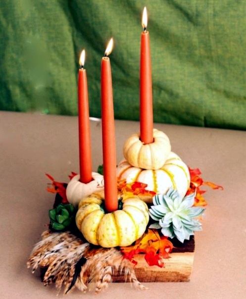 Make original decoration candles and lanterns themselves