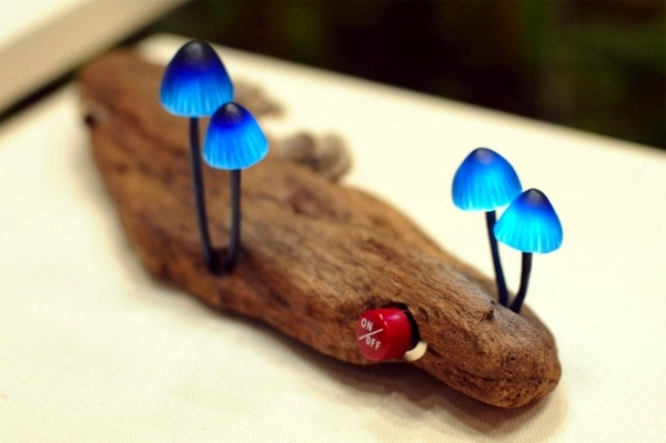 Mushroom-shaped LED lighting by Yukio Takano Mushroom-shaped LED lighting by Yukio Takano
