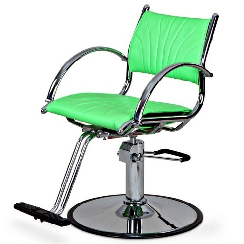 Lively and attractive in Green: 25 green designer chairs and armchairs