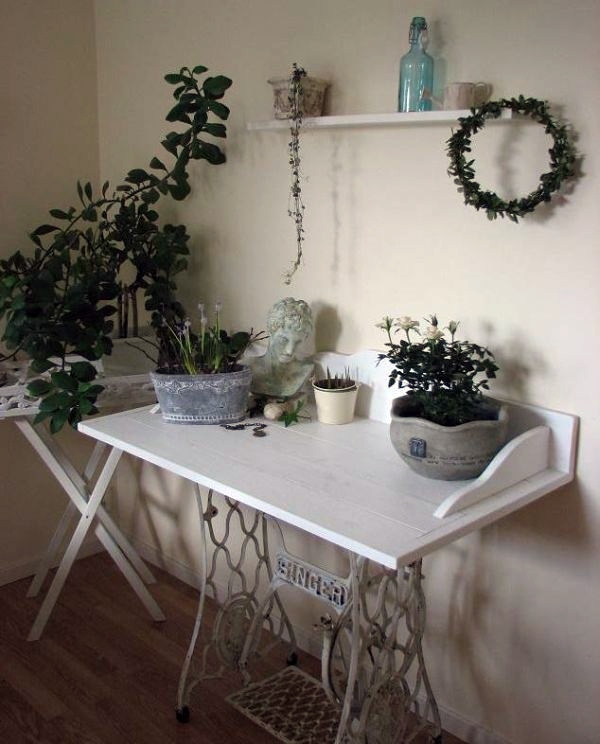 Redesign old furniture - use the old sewing machine as vintage furniture