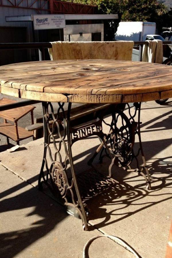 Redesign old furniture - use the old sewing machine as vintage furniture