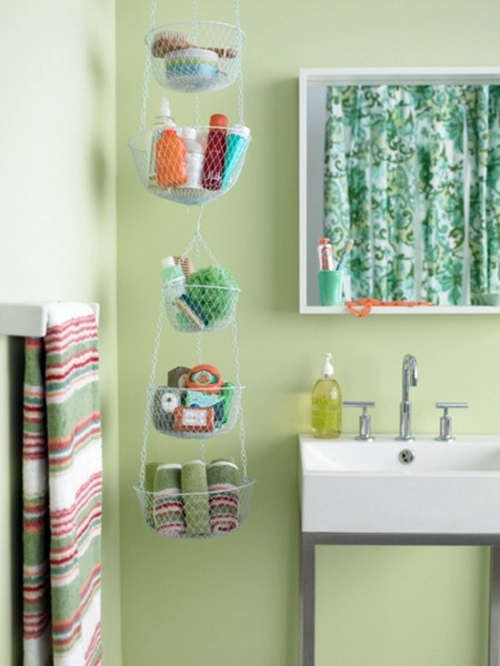 23 creative tips for keeping law and order in the bathroom