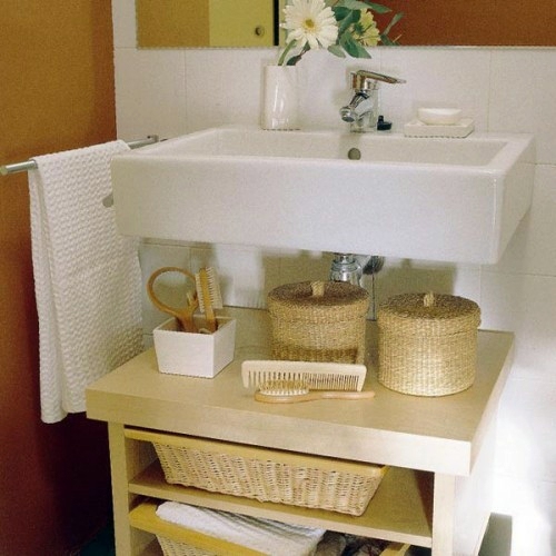 23 creative tips for keeping law and order in the bathroom