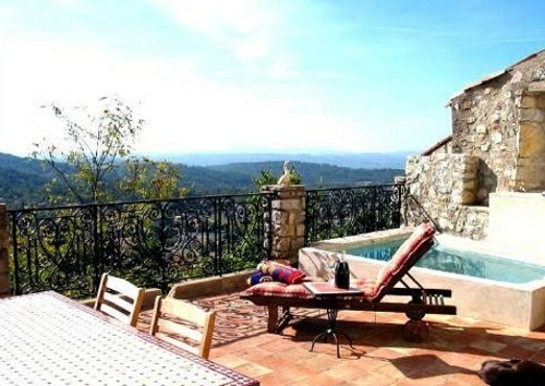 Customize the balcony with natural stone Customize the balcony with natural stone