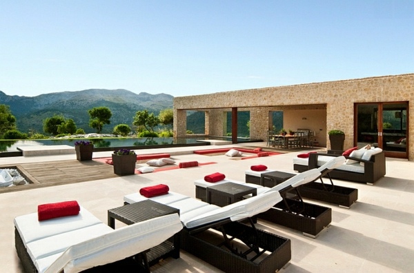 Sitting areas in the garden - the stylish appearance of your home