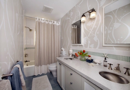 21 unusual ideas wallpaper in the bathroom - stylish and refreshing