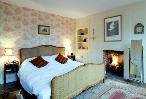 English 25 bedroom interior ideas - really stylish and extravagant