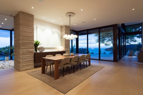 Multi-level residence with stunning views of Vancouver