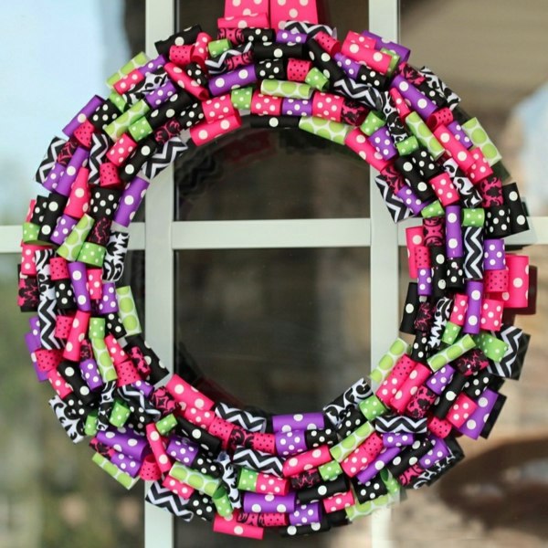DIY Deko - Craft Ideas for Halloween Door Wreath DIY Deko - Craft Ideas for Halloween Door Wreath