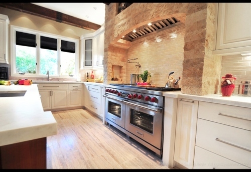 You like to cook? You definitely need a hood for the kitchen
