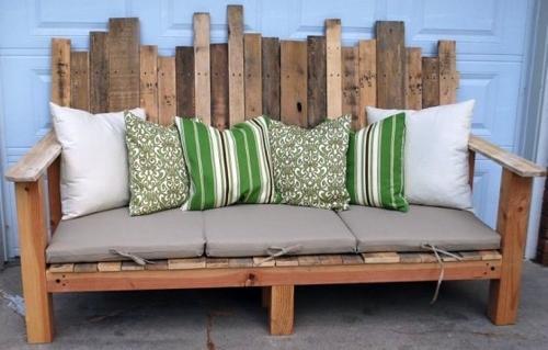 Useful instructions for how to build a garden bench itself Useful instructions for how to build a garden bench itself