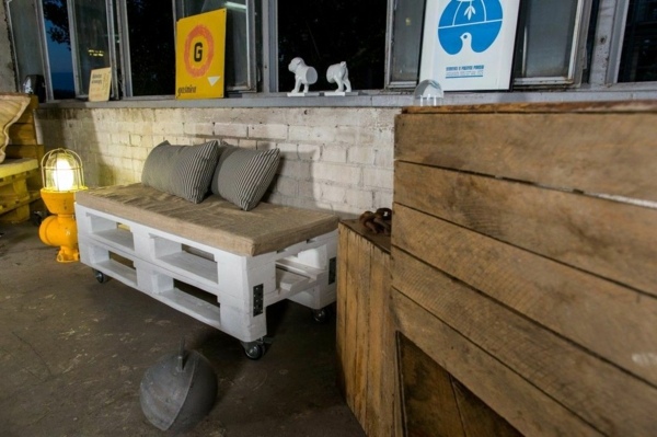 DIY - Do it yourself - 70 pallets of furniture - beautiful craft and interior design ideas for you DIY - Do it yourself - 70 pallets of furniture - beautiful craft and interior design ideas for you