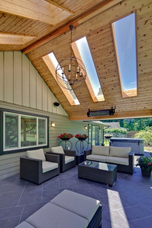 How to bring more light into the house - roof window at home