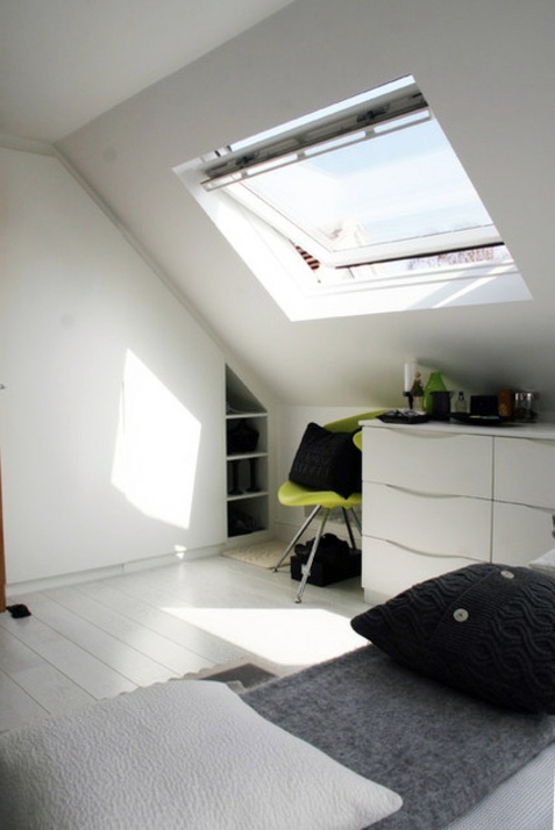 How to bring more light into the house - roof window at home