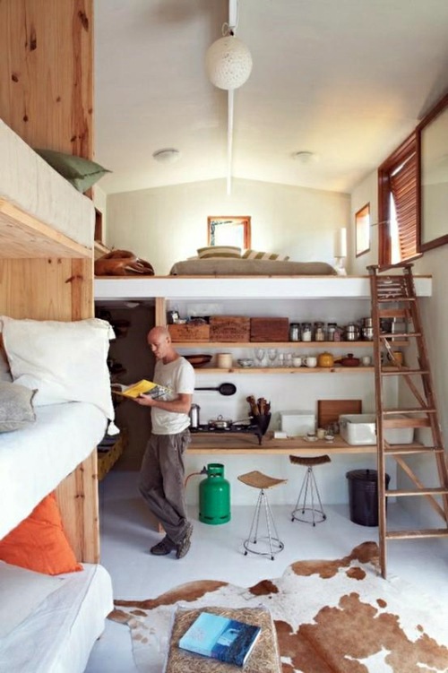 Small apartment size shows