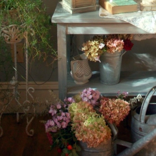 Vintage fresh garden room - shabby elegance and natural beautiful ambience