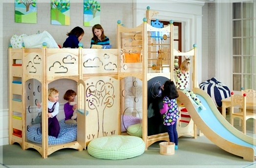 Children's room design - cool play beds for toddlers made of natural wood