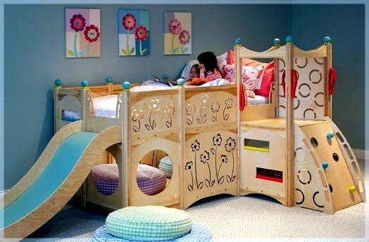 Children's room design - cool play beds for toddlers made of natural wood