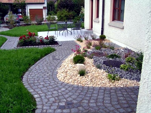 Front garden design with gravel – you want to give a ...