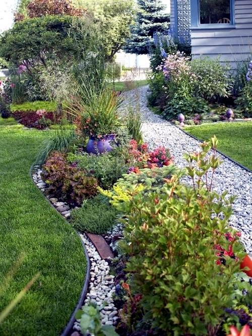 Front garden design with gravel - you want to give a striking front yard?