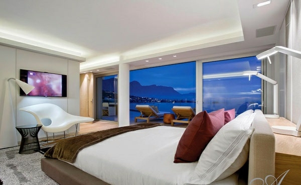 Designer newly designed apartment on the Atlantic Ocean by Antoni Associates