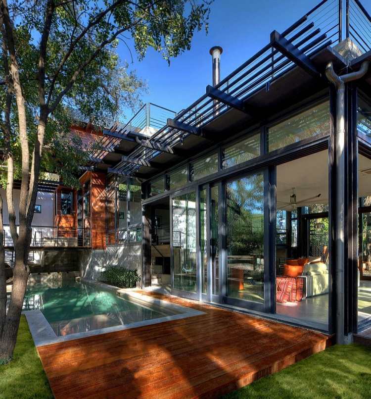 Green Lantern residence in Texas - a great example of sustainable architecture Green Lantern residence in Texas - a great example of sustainable architecture