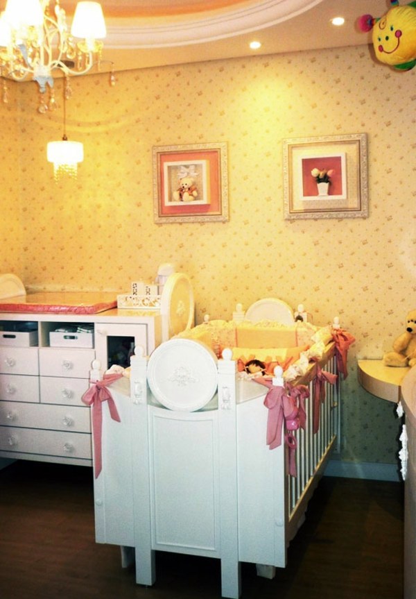 Completely customize baby's room - great, cozy decor ideas