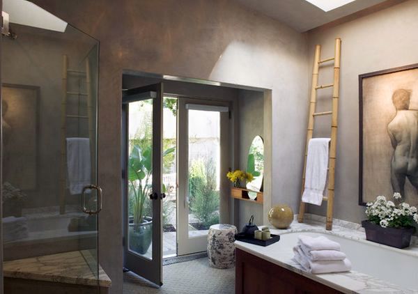 Original décor ideas in the bathroom - how to keep your towels with style