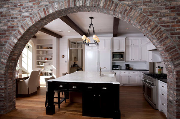 Black kitchen furniture and fancy details for your inspiration