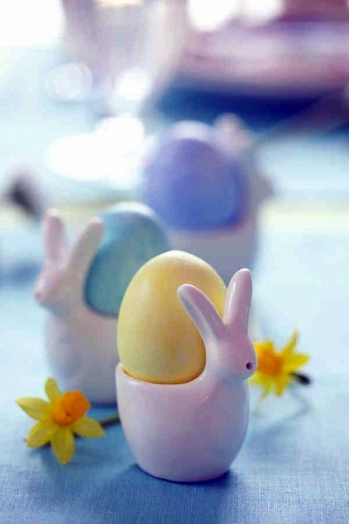 Tinker egg holder and stand for Easter