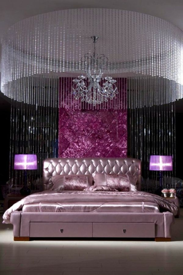 Betten - Luxury purple bedroom