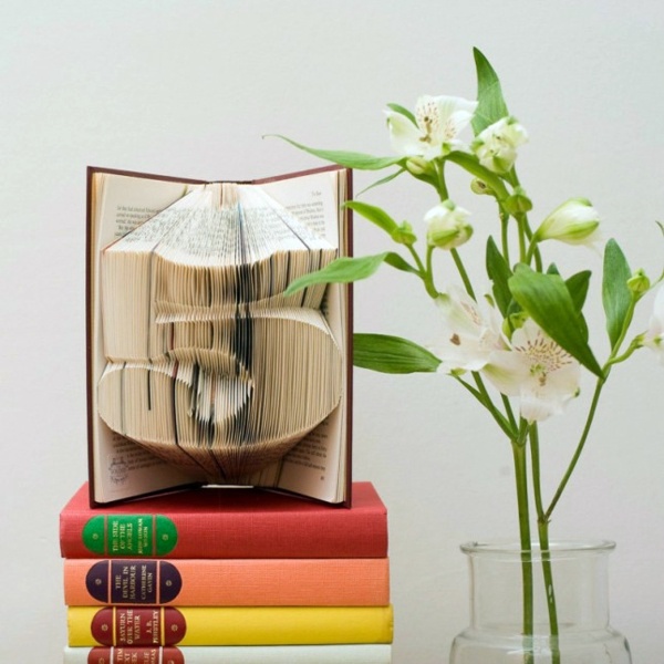 20 decorating with books - Are you crazy about books?