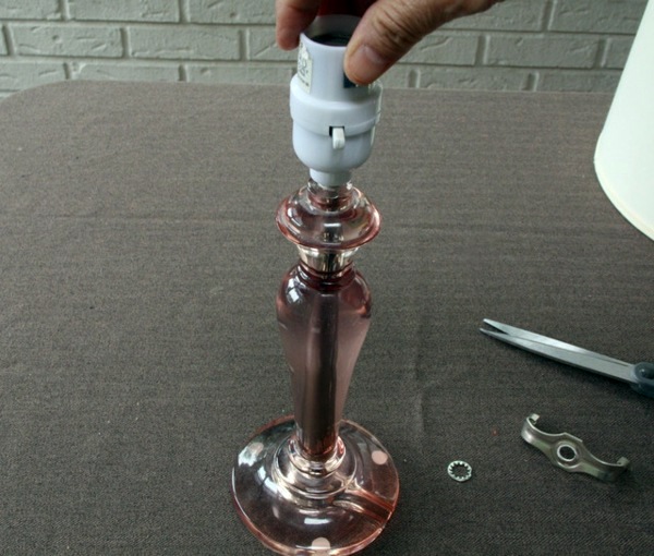Beautiful table lamp yourself make - Brighten your night outdoors!