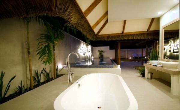 Luxurious Bungalows in the Maldives Luxurious Bungalows in the Maldives
