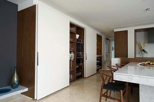 Small Apartment in Sydney - chic contemporary decor of Minosa Design Studio