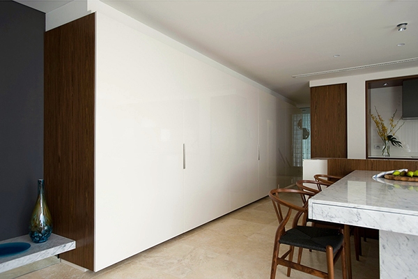 Small Apartment in Sydney - chic contemporary decor of Minosa Design Studio
