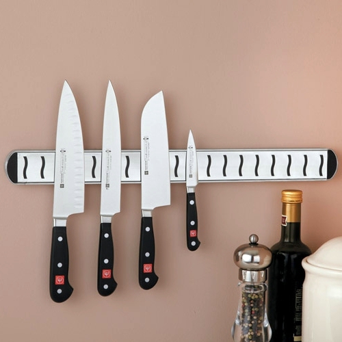 Knife Block for Kitchen Knives - Arrange your knife set with style on! Knife Block for Kitchen Knives - Arrange your knife set with style on!