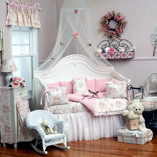 Decoration for children in vintage style for style and elegance