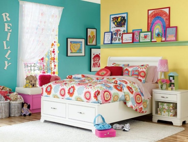 Bedroom color ideas for a moody atmosphere