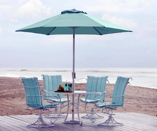 Cool outdoor accessories ideas - beautiful table decoration tips and suggestions