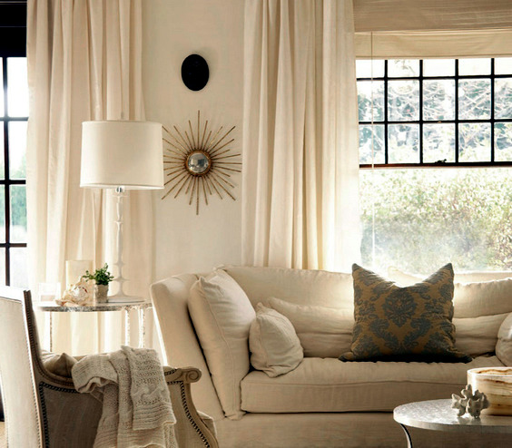 Spring decorations and colors in the living room Spring decorations and colors in the living room